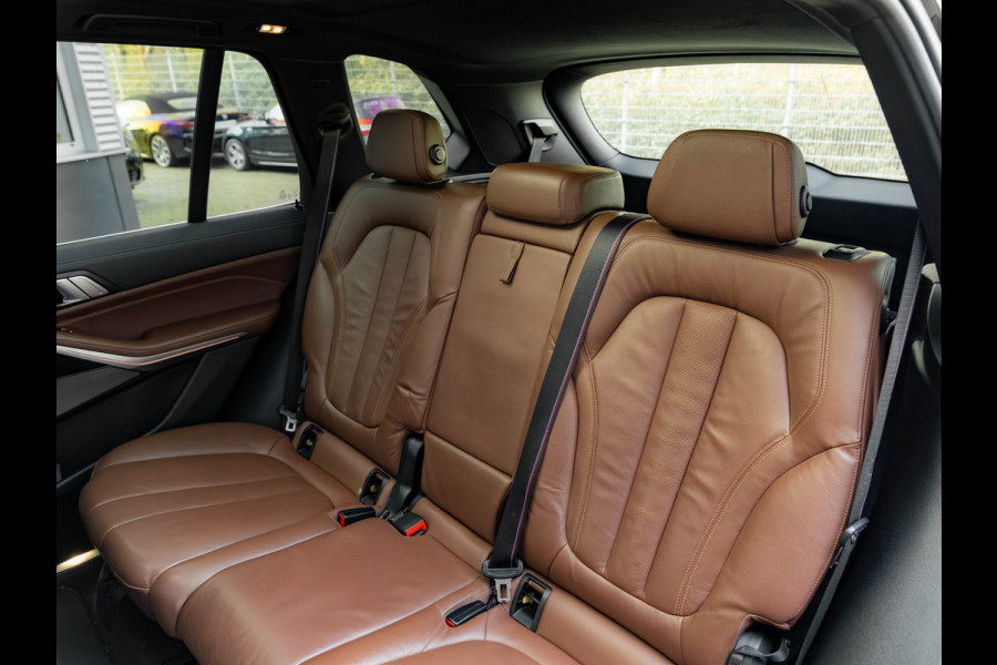 BMW X5 xDrive40i M-Sport - 7p - Pano - Trekhaak - Adaptive Air - Active Steering - 7-Zits