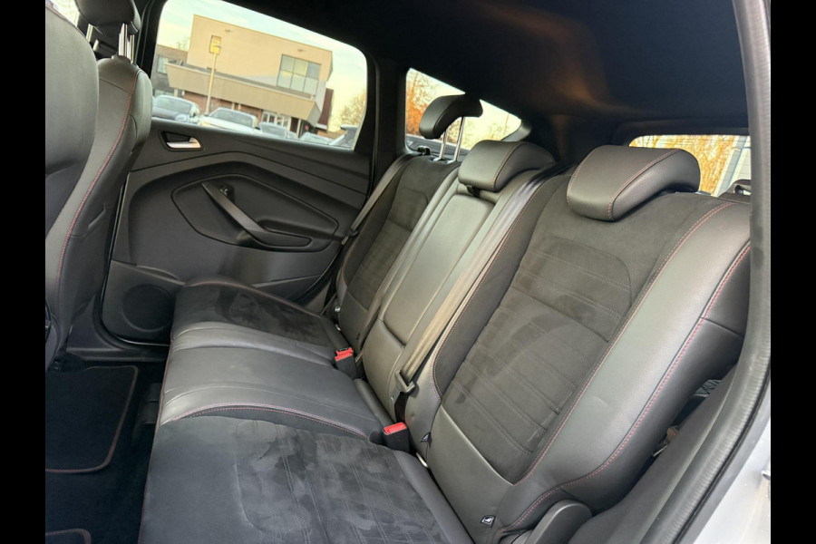 Ford Kuga 1.5 EcoBoost ST Line 150pk Achteruitrijcamera | Bi-Xenon Koplampen | Voorruit verwarming | 2.000kg Trekgewicht