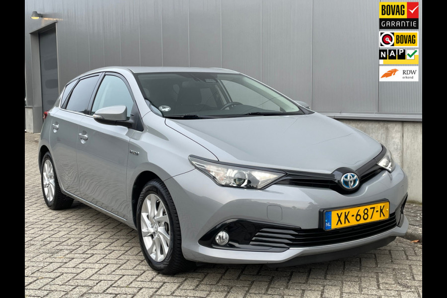 Toyota Auris 1.8 Hybrid Energy Plus / Navigatie / Trekhaak