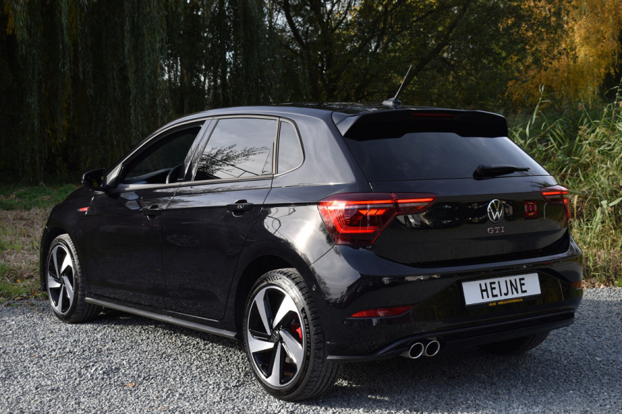 Volkswagen Polo 2.0 TSI GTI TSI 210PK DSG GTI-SPORT IQ-LIGHT/PDC/CARPLAY