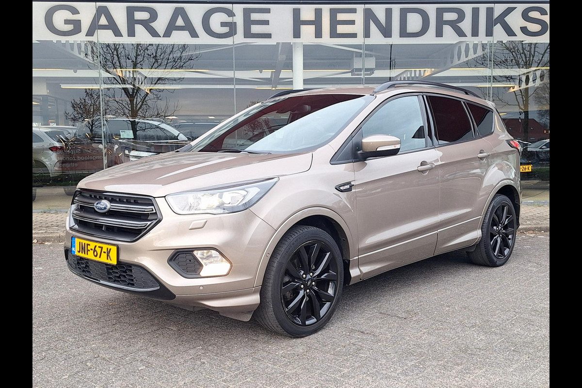 Ford Kuga 1.5 ST Line | Trekhaak 2000kg | Winter-Pack | LED | Navi | Stoel&Stuur Verwarming | occasion