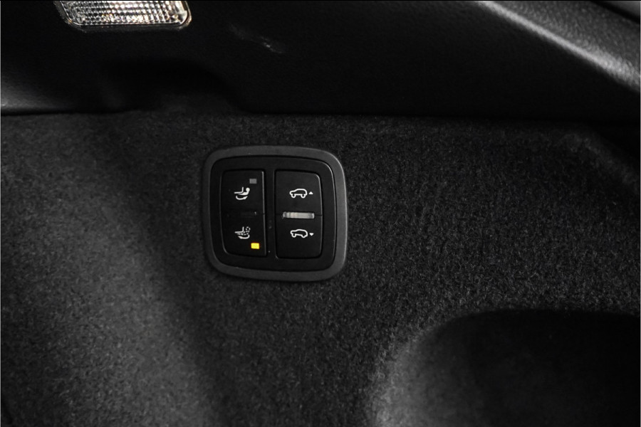 Porsche Macan 2.0 Pano Sport Design & Chrono ACC Bose Luchtvering