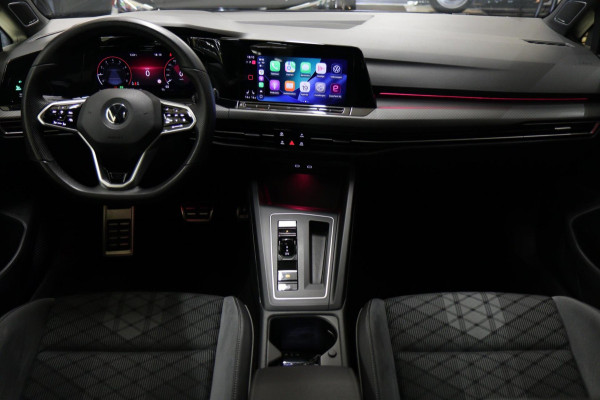 Volkswagen Golf 1.5 eTSI R-Line Business PANO/HK/CAM/CARPLAY/ACC/DCC/VOL