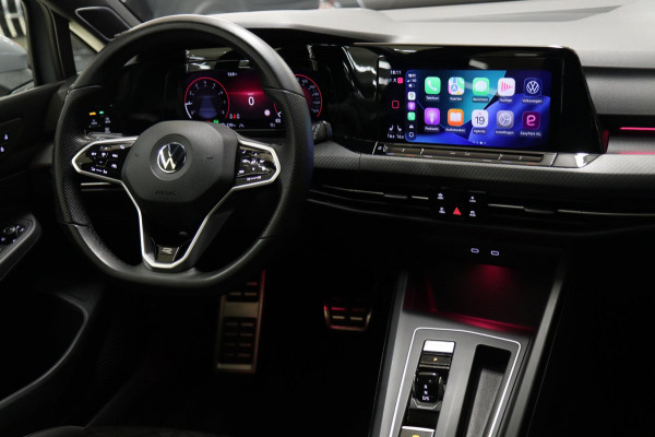 Volkswagen Golf 1.5 eTSI R-Line Business PANO/HK/CAM/CARPLAY/ACC/DCC/VOL