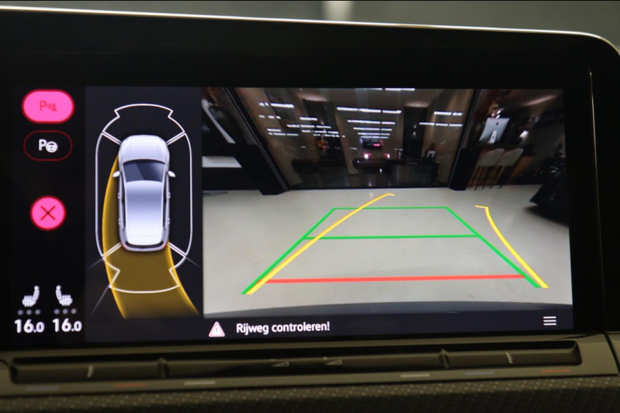 Volkswagen Golf 1.5 eTSI R-Line Business PANO/HK/CAM/CARPLAY/ACC/DCC/VOL