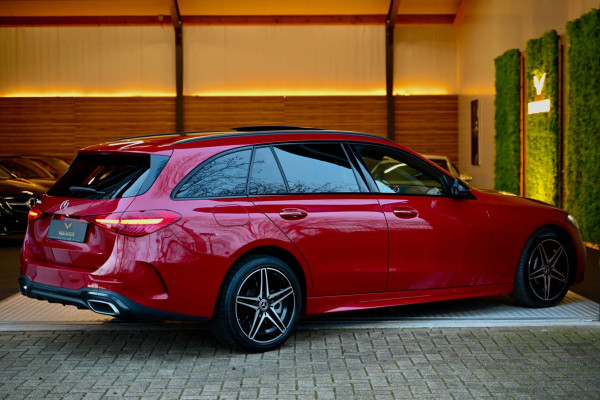 Mercedes-Benz C-Klasse Estate 300 e AMG Line - Stoelventilatie - Memory - Distronic - HUD - Volleer - Stuurverwarming - Trekhaak -