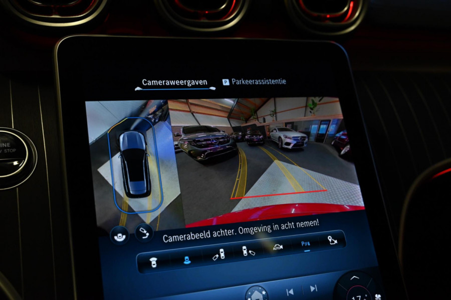 Mercedes-Benz C-Klasse Estate 300 e AMG Line - Stoelventilatie - Memory - Distronic - HUD - Volleer - Stuurverwarming - Trekhaak -