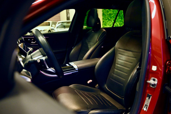 Mercedes-Benz C-Klasse Estate 300 e AMG Line - Stoelventilatie - Memory - Distronic - HUD - Volleer - Stuurverwarming - Trekhaak -