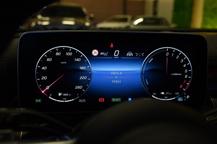 Mercedes-Benz C-Klasse Estate 300 e AMG Line - Stoelventilatie - Memory - Distronic - HUD - Volleer - Stuurverwarming - Trekhaak -