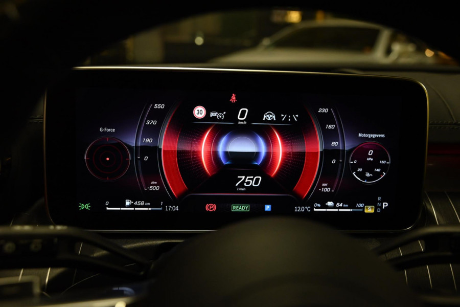 Mercedes-Benz C-Klasse Estate 300 e AMG Line - Stoelventilatie - Memory - Distronic - HUD - Volleer - Stuurverwarming - Trekhaak -