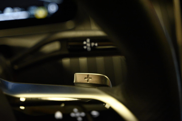 Mercedes-Benz C-Klasse Estate 300 e AMG Line - Stoelventilatie - Memory - Distronic - HUD - Volleer - Stuurverwarming - Trekhaak -