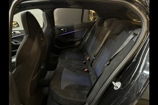 BMW 1-serie 118i High Executive M Sport Pano|M Seat|Sfeer