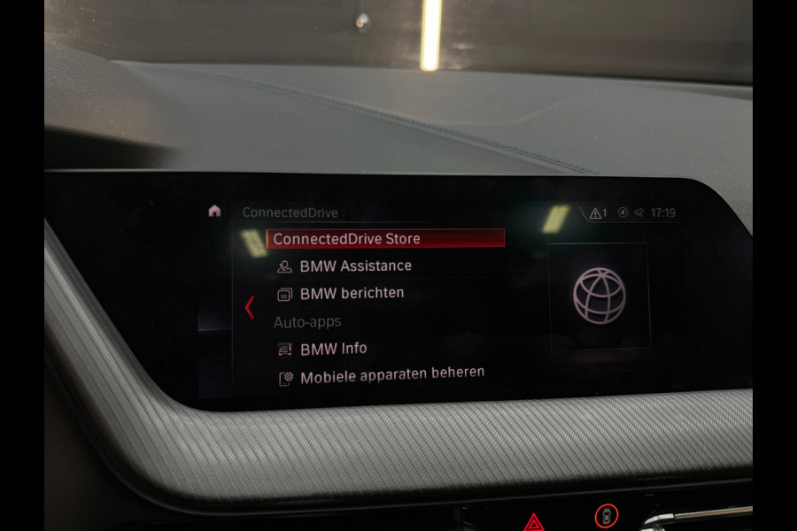 BMW 1-serie 118i High Executive M Sport Pano|M Seat|Sfeer