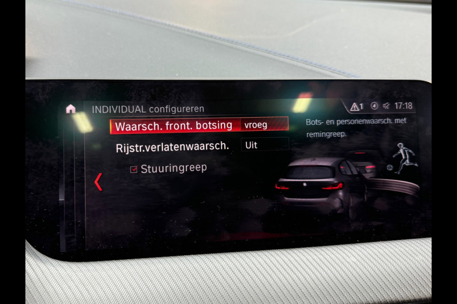 BMW 1-serie 118i High Executive M Sport Pano|M Seat|Sfeer