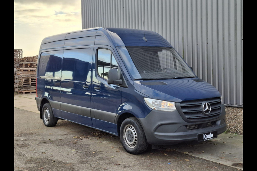 Mercedes-Benz Sprinter 311 CDI GB L2 FWD Functional 3.5T 311 CDI L2H2 / AIRCO / CAMERA / 3 ZITS / DEALER ONDERHOUDEN