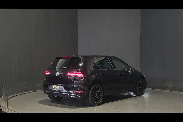 Volkswagen Golf 1.4 TSI Highline Business R | Dsg | Dodehoek | Carplay | Camera