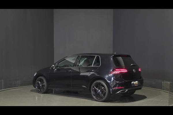 Volkswagen Golf 1.4 TSI Highline Business R | Dsg | Dodehoek | Carplay | Camera