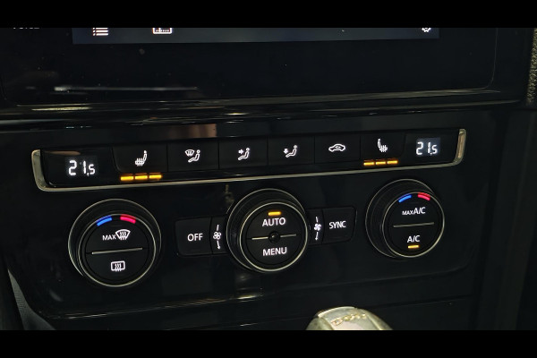 Volkswagen Golf 1.4 TSI Highline Business R | Dsg | Dodehoek | Carplay | Camera