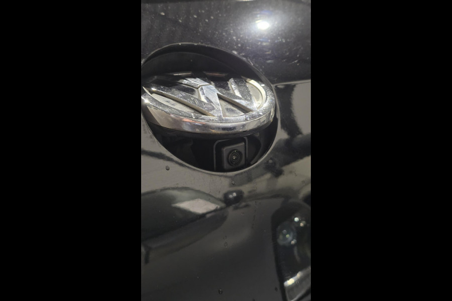 Volkswagen Golf 1.4 TSI Highline Business R | Dsg | Dodehoek | Carplay | Camera