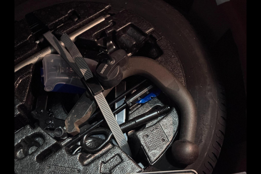 Volkswagen Polo 1.0 TSI Comfortline Business DSG | KEYLESS | CARPLAY