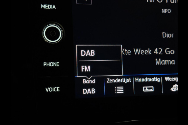 Volkswagen Polo 1.0 TSI Comfortline Business DSG | KEYLESS | CARPLAY