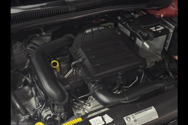 Volkswagen Polo 1.0 TSI Comfortline Business DSG | KEYLESS | CARPLAY