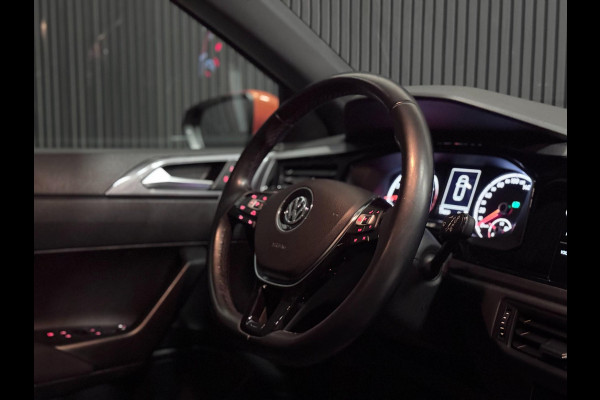 Volkswagen Polo 1.0 TSI Comfortline Business DSG | KEYLESS | CARPLAY