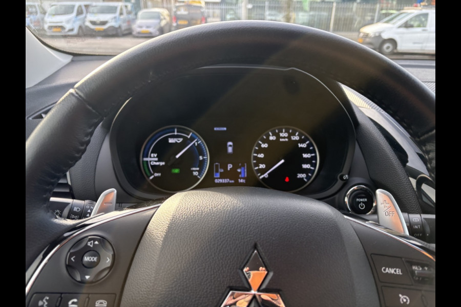 Mitsubishi Eclipse Cross 2.4 PHEV Intense