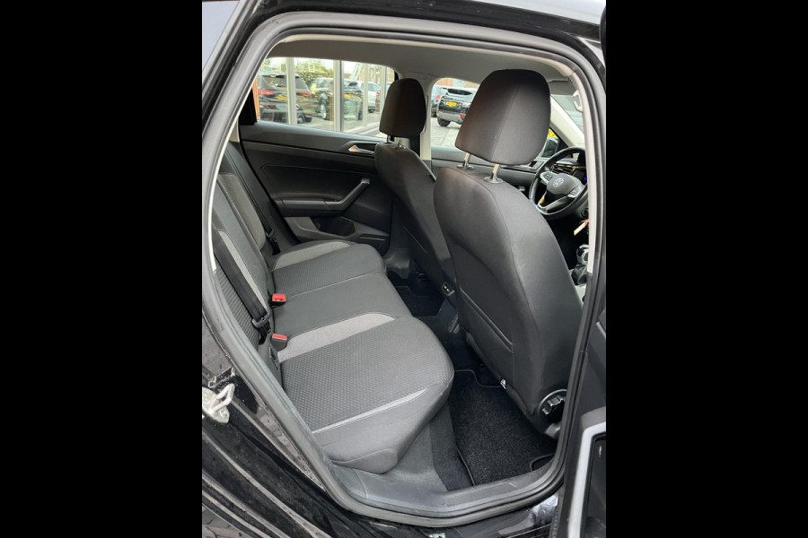Volkswagen Polo 1.0 TSI Life Business PDC Navigatie ACC Carplay Stoelverw. Climate Control
