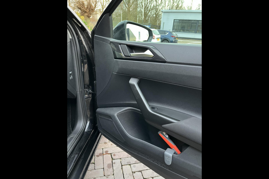 Volkswagen Polo 1.0 TSI Life Business PDC Navigatie ACC Carplay Stoelverw. Climate Control