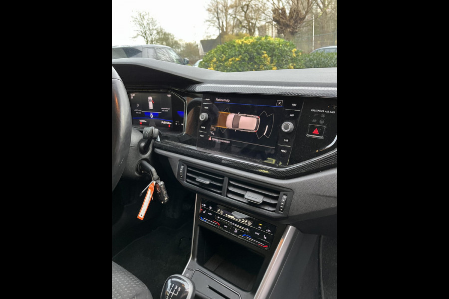 Volkswagen Polo 1.0 TSI Life Business PDC Navigatie ACC Carplay Stoelverw. Climate Control