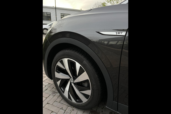 Volkswagen ID.4 First 77 kWh First edition Navigatie Camera Stoelverw.