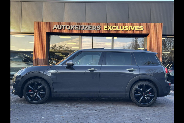 MINI Clubman 2.0 Cooper S Chili Serious Business JCW Panoramadak Harman/Kardon Keyless Cruise Stoelverw. John Cooper Works 18''LM