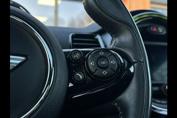 MINI Clubman 2.0 Cooper S Chili Serious Business JCW Panoramadak Harman/Kardon Keyless Cruise Stoelverw. John Cooper Works 18''LM