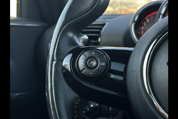 MINI Clubman 2.0 Cooper S Chili Serious Business JCW Panoramadak Harman/Kardon Keyless Cruise Stoelverw. John Cooper Works 18''LM