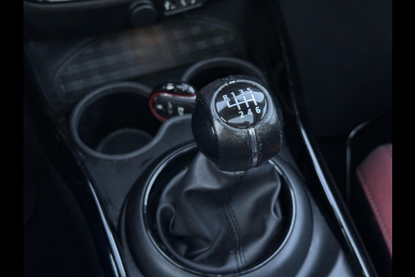 MINI Clubman 2.0 Cooper S Chili Serious Business JCW Panoramadak Harman/Kardon Keyless Cruise Stoelverw. John Cooper Works 18''LM