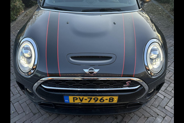 MINI Clubman 2.0 Cooper S Chili Serious Business JCW Panoramadak Harman/Kardon Keyless Cruise Stoelverw. John Cooper Works 18''LM