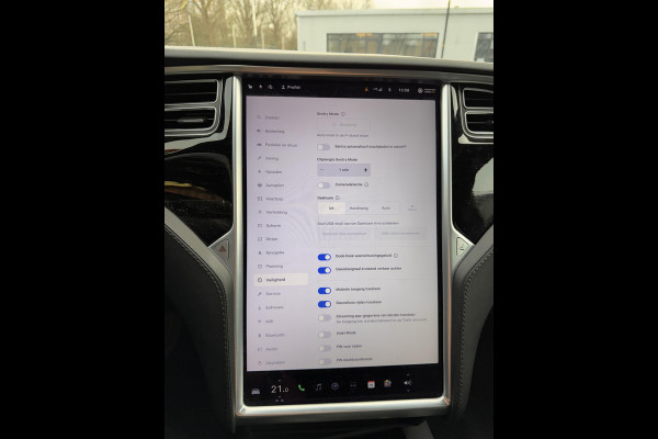 Tesla Model S 75D Base Pano full self drive luchtvering