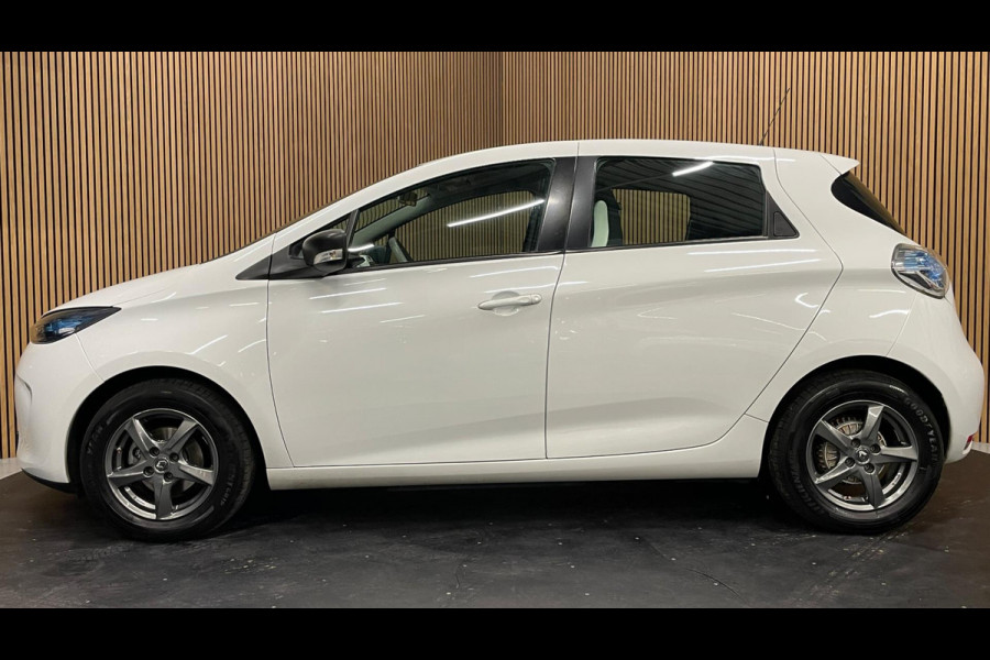 Renault ZOE R90 Entry 22 kWh (EX ACCU)|NAVIGATIE|CRUISE CONTROL|AIRCO|5-DEURS|AUTOMAAT|BLUETOOTH|ELEK.RAMEN+SPIEGELS|PARKEERSENSOR
