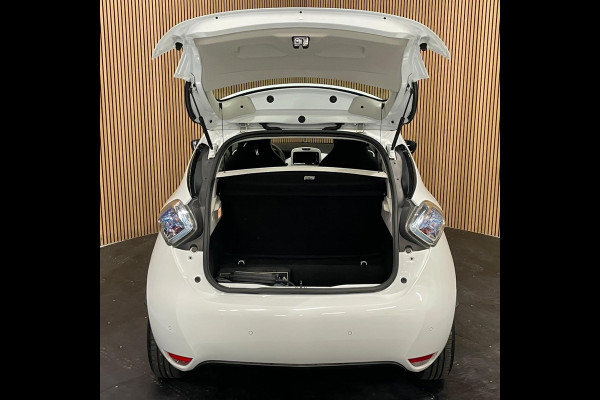Renault ZOE R90 Entry 22 kWh (EX ACCU)|NAVIGATIE|CRUISE CONTROL|AIRCO|5-DEURS|AUTOMAAT|BLUETOOTH|ELEK.RAMEN+SPIEGELS|PARKEERSENSOR