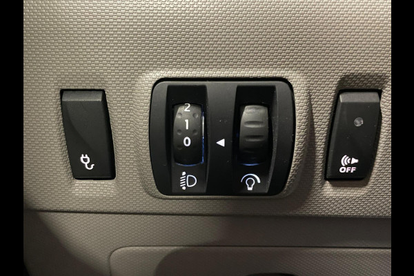 Renault ZOE R90 Entry 22 kWh (EX ACCU)|NAVIGATIE|CRUISE CONTROL|AIRCO|5-DEURS|AUTOMAAT|BLUETOOTH|ELEK.RAMEN+SPIEGELS|PARKEERSENSOR