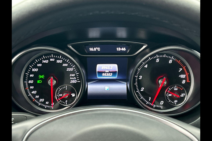 Mercedes-Benz CLA-Klasse Shooting Brake 180 Lease Edition Ambition Trekhaak Camera Navigatie