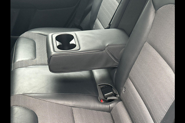 Kia Niro 1.6 GDi Hybrid DynamicLine Origineel NL Trekhaak Apple/Carplay Camera