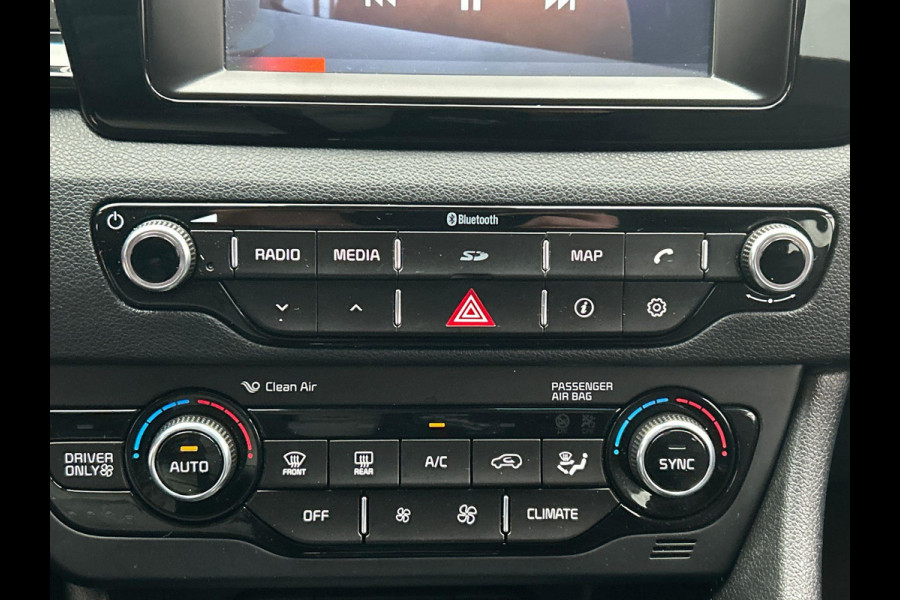 Kia Niro 1.6 GDi Hybrid DynamicLine Origineel NL Trekhaak Apple/Carplay Camera