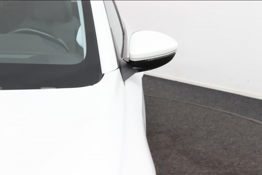 Peugeot 208 1.2 Allure*AUTOM.*ECC*CRUISE*NAVI*CAM*CARPLAY.*