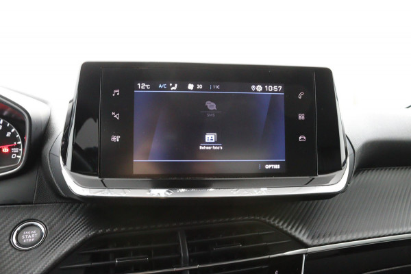 Peugeot 208 1.2 Allure*AUTOM.*ECC*CRUISE*NAVI*CAM*CARPLAY.*