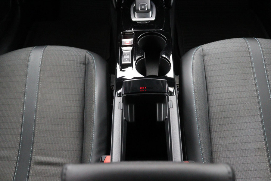 Peugeot 208 1.2 Allure*AUTOM.*ECC*CRUISE*NAVI*CAM*CARPLAY.*