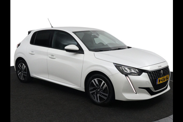 Peugeot 208 1.2 Allure*AUTOM.*ECC*CRUISE*NAVI*CAM*CARPLAY.*