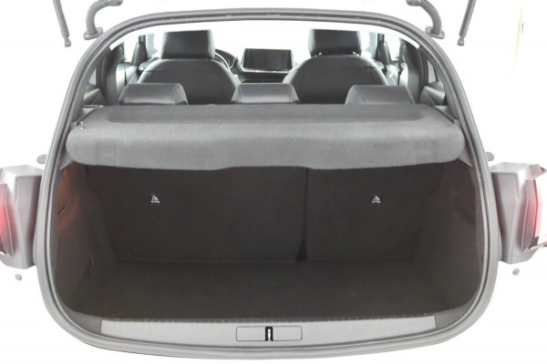 Peugeot 208 1.2 Allure*AUTOM.*ECC*CRUISE*NAVI*CAM*CARPLAY.*