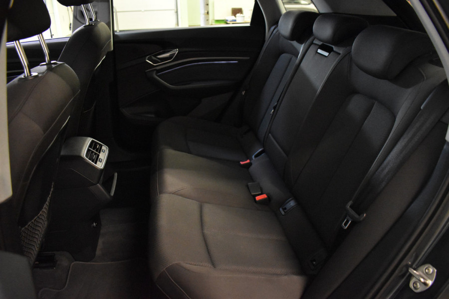Audi e-tron 50 QUATTRO BUSINESS EDITION 71 kWh CAMERA/MEMORY/LUCHTVERING